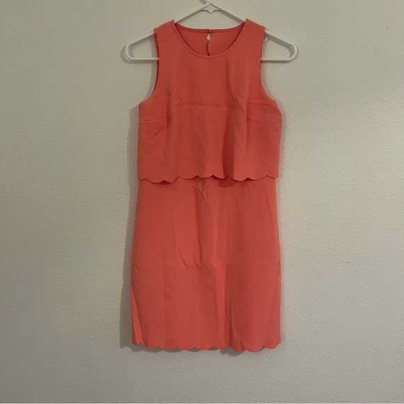 Ann Taylor LOFT Coral Salmon Pink Scallop Layered Sleeveless Womens Dress - Picture 2 of 7